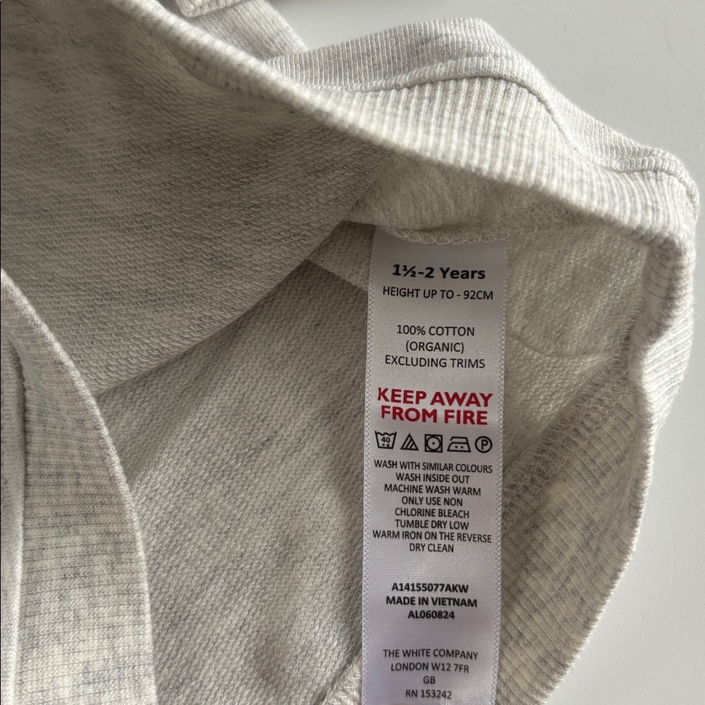 🆕 THE LITTLE WHITE COMPANY | Sailboat Sweatshirt - Picture 5 of 6